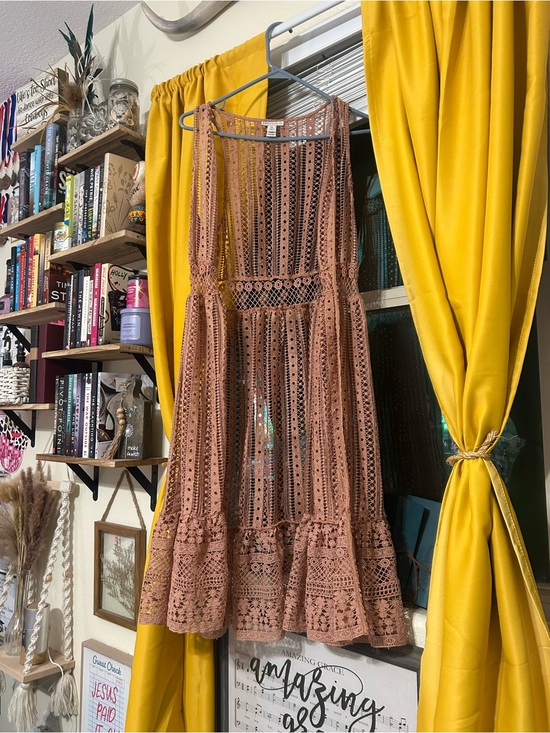 Cato Dresses & Skirts - Cato Crochet Lace Midi Dress in Dusty Mauve